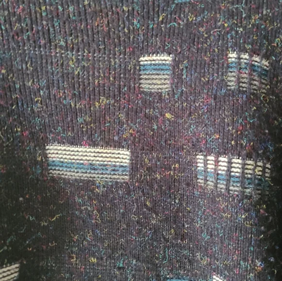 Experssions Vintage 90s Sweater - Picture 2 of 4